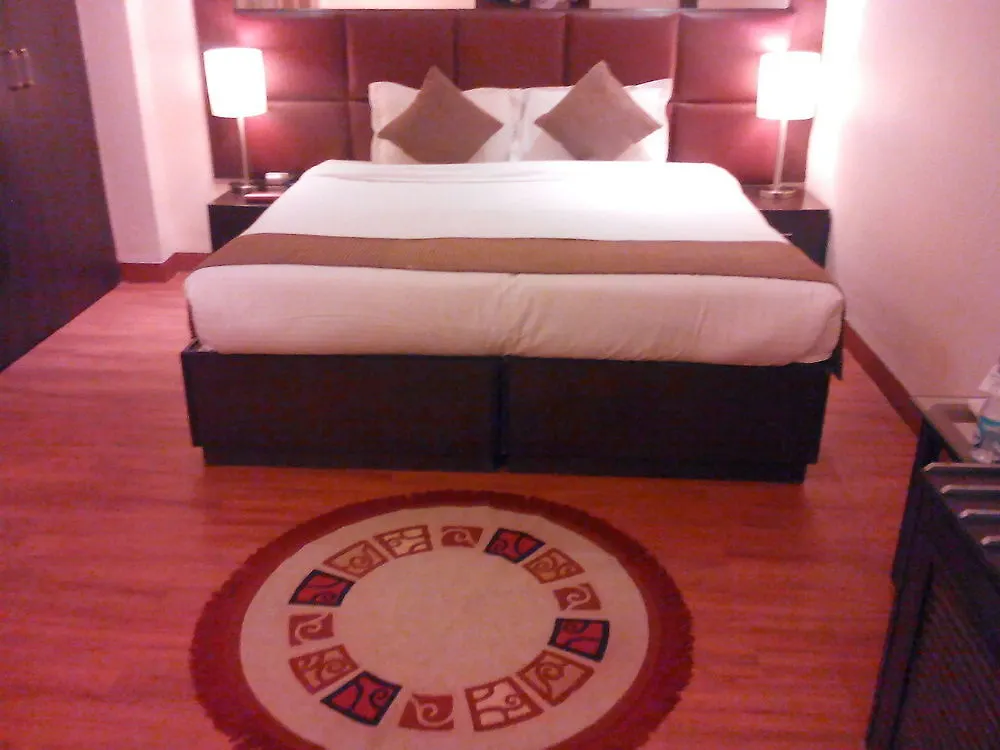 Ahuja Residency Cyber City II Gurgaon 3*,  Indien